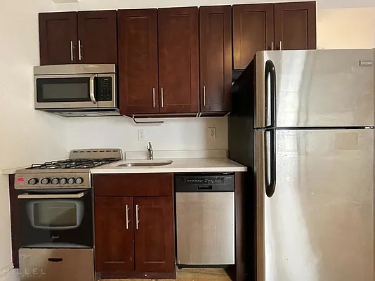 Rented by Hillel Realty Group | media 1