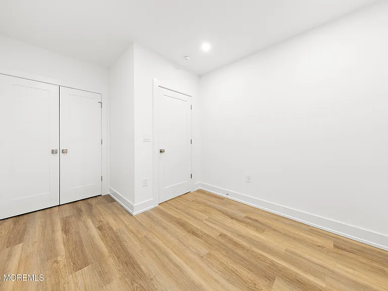 427 Hoyt St — Photo 26