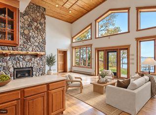 1807 Everett Bay Rd, Tower, MN 55790