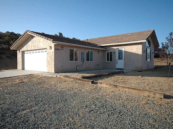 2nd image of 42045 Wildwood Ln