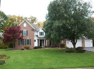 128 Place One Dr, Rochester, NY 14626