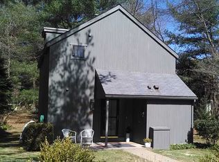 7 Gray Pine Cmn, Avon, CT 06001