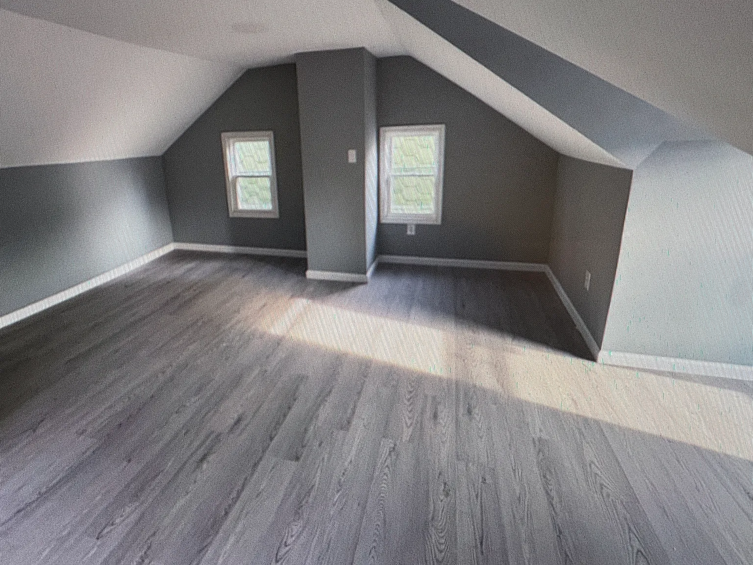 4 bed, 1200 sqft, $1,400 — Photo 2