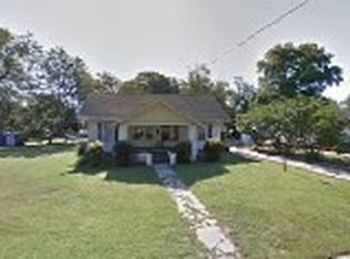 1166 Main St, Mc Kenzie, TN 38201