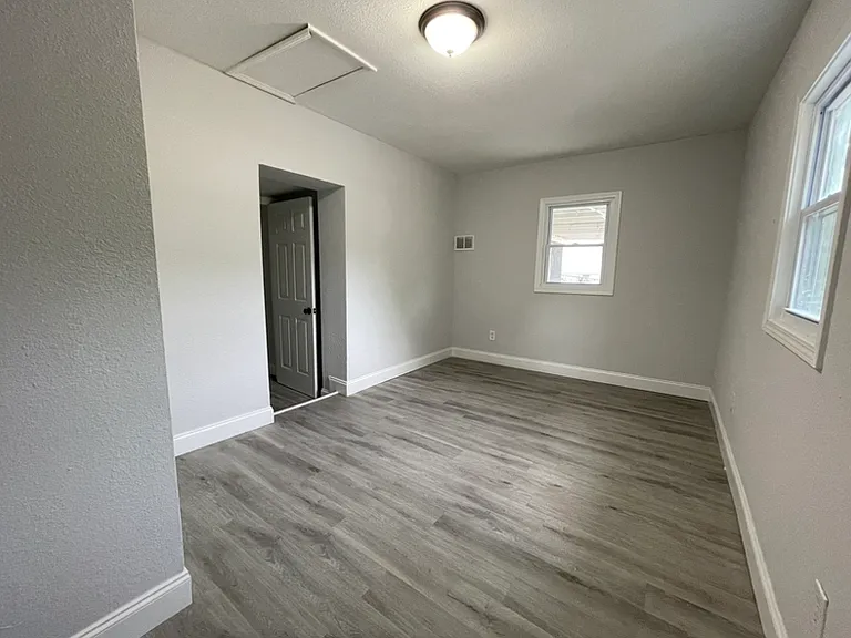 3106 Greenway Dr #2 — Photo 9