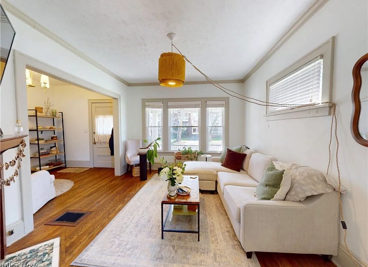 2 bed, 1325 sqft, $1,600 — Photo 3
