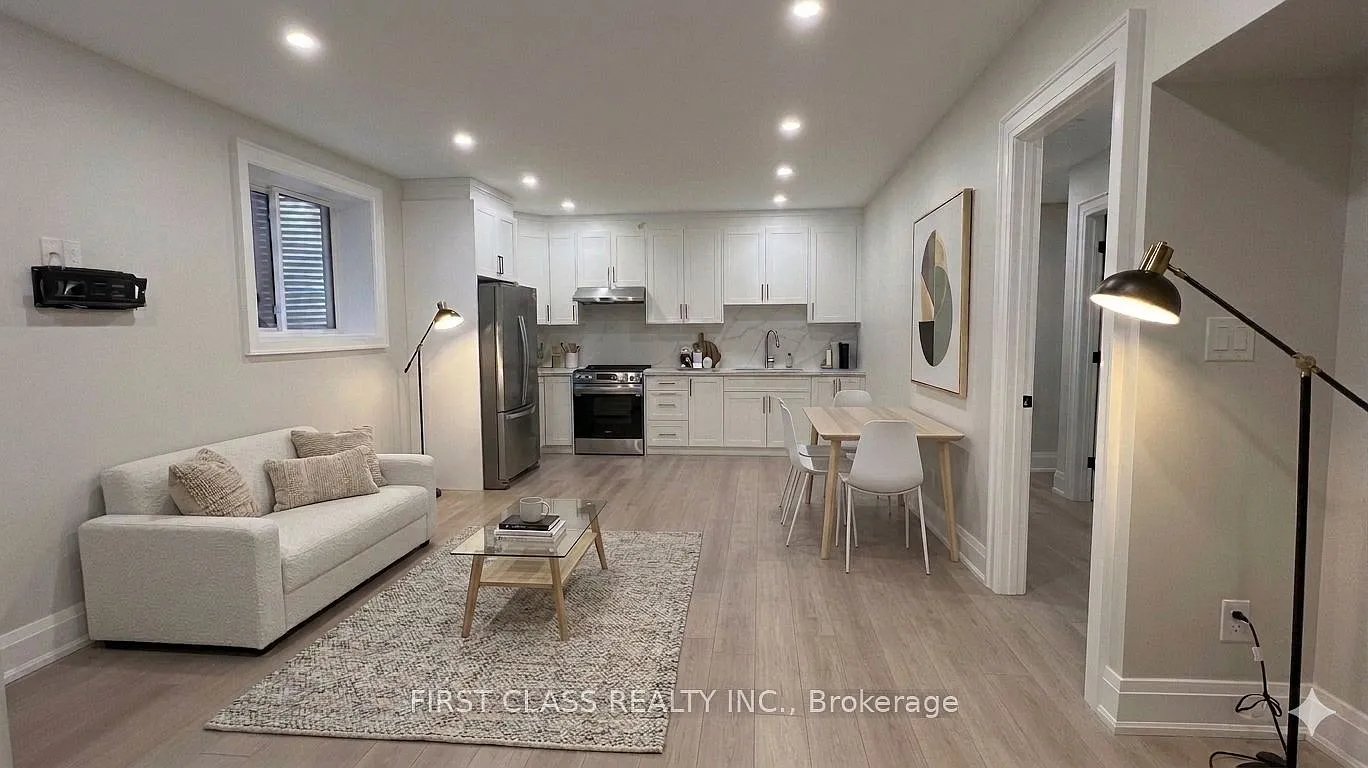 107 Lankin Blvd photo 1