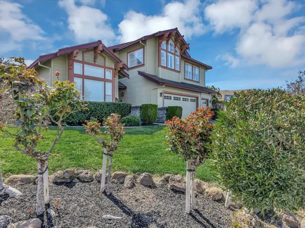 847 E Angela St, Pleasanton, CA 94566