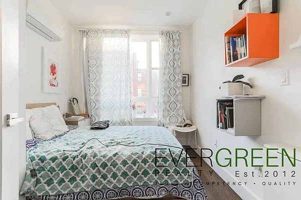 Rented by ERNY LLC | media 44