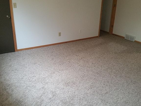 4th image of 3710 S Chicago Ave