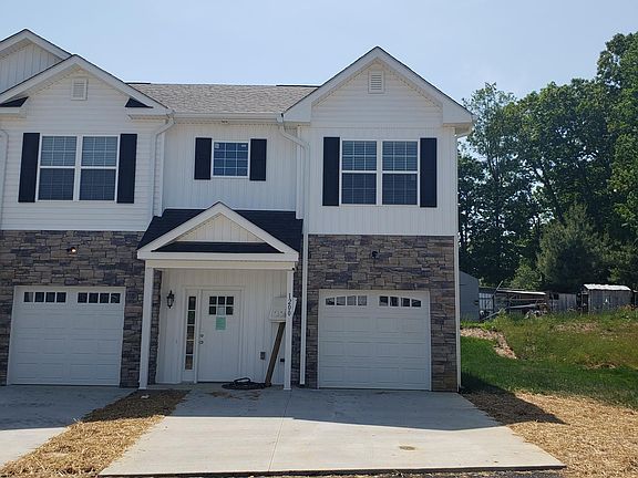 2nd image of 1200 Maid Marion Ln
