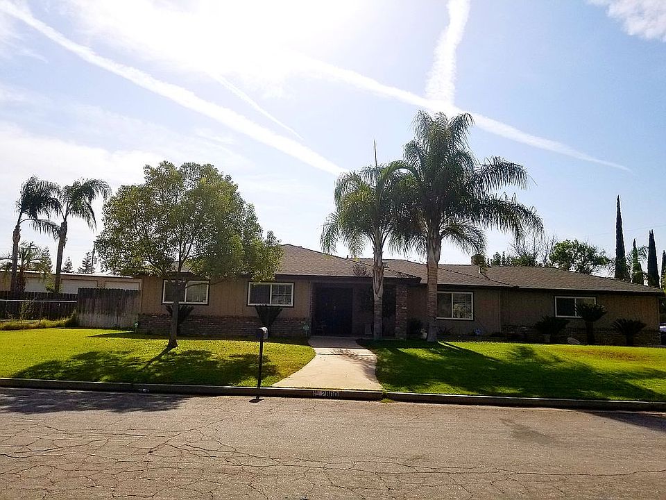 2nd image of 2600 Maher Way