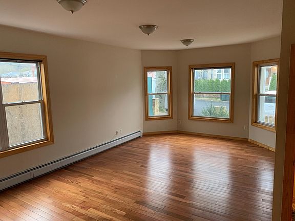 2nd image of 261 Van Buren St Floor 1