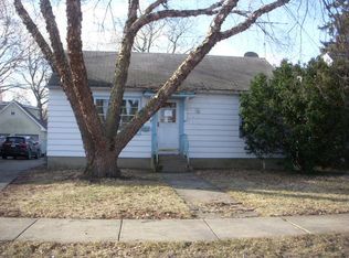 603 Orange St, Elgin, IL 60123