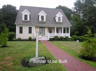 28 Nebo St, Medfield, MA 02052
