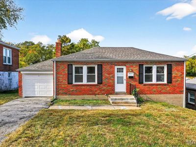 3525 Wismer Rd, Saint Ann, MO, 63074