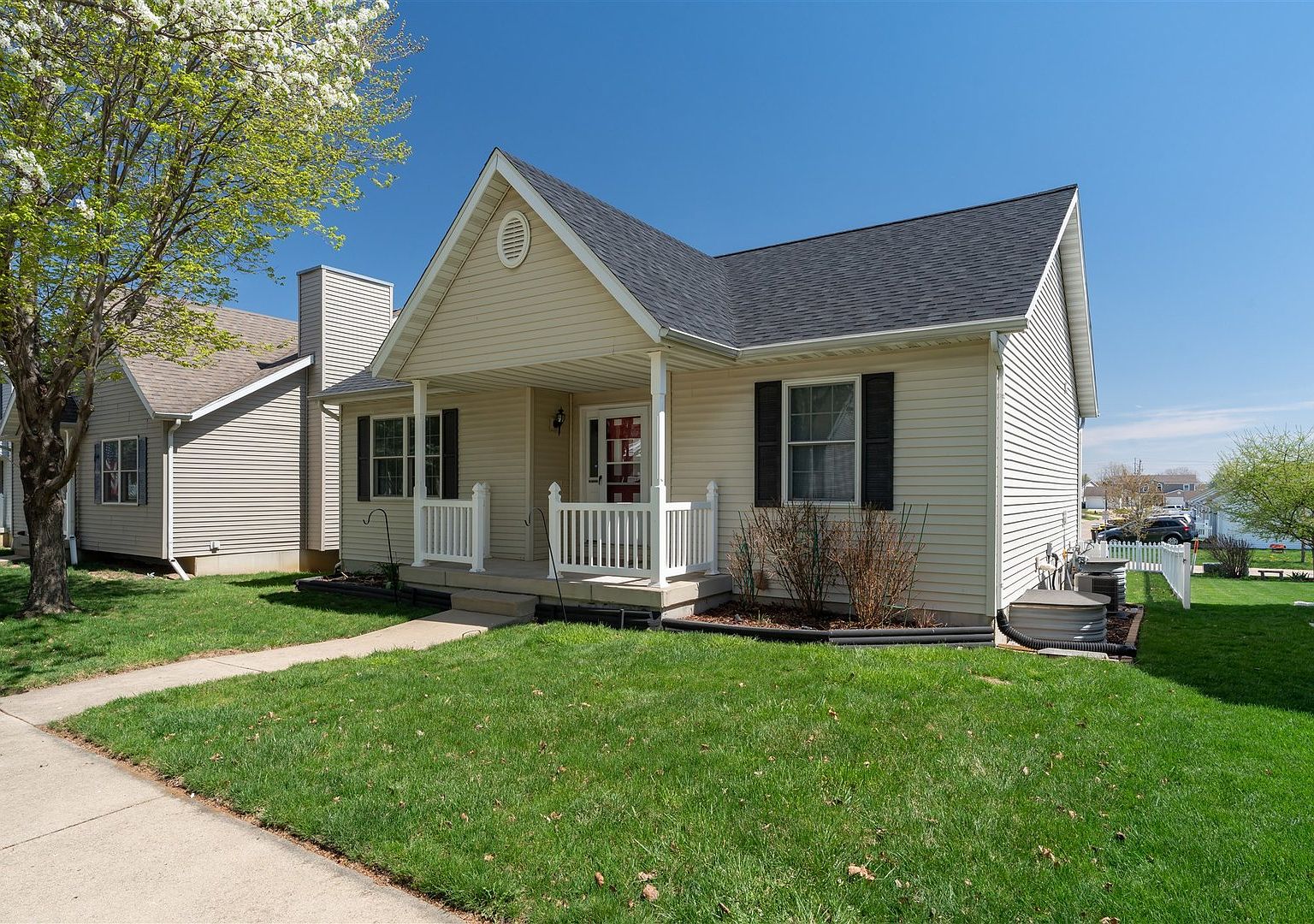 1116 Ogelthorpe Ave, Normal, IL 61761 Zillow