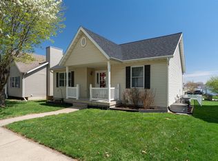 1116 Ogelthorpe Ave, Normal, IL 61761