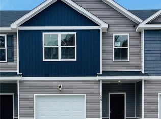 529 Governor Treutlen Cir, Pooler, GA 31322