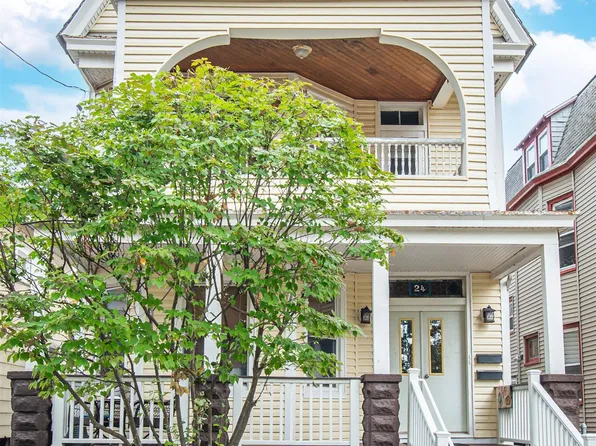 24 Llewellyn Ave, Bloomfield, NJ 07003