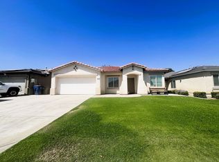 2414 Macau St, Bakersfield, CA