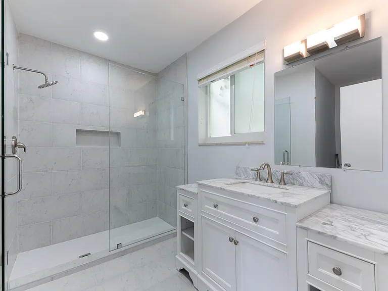 4695 Brandywine Dr — Photo 18
