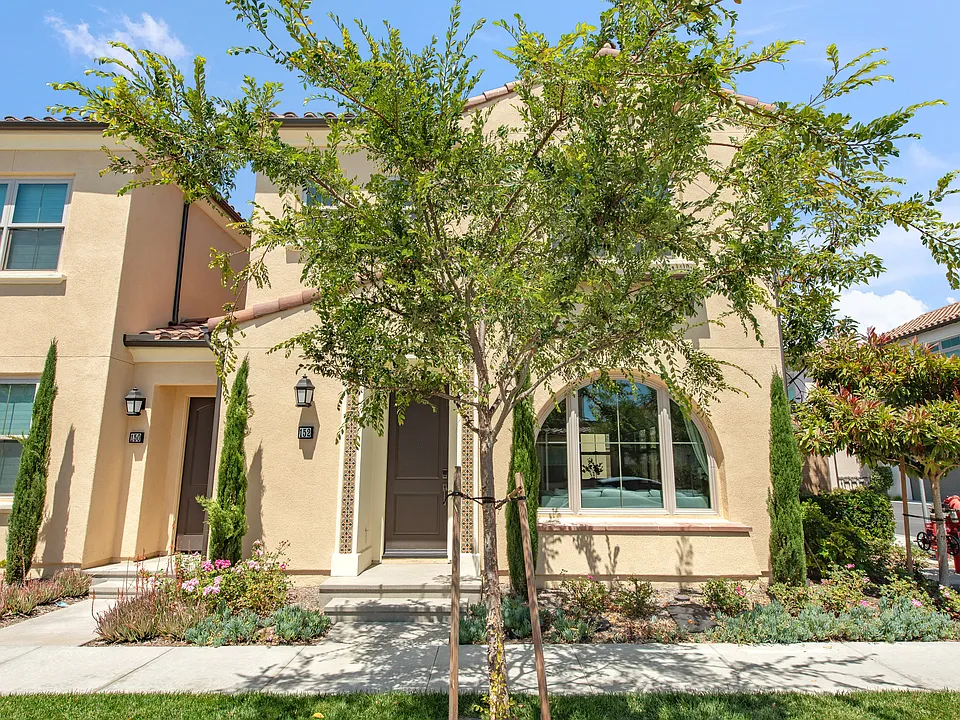 152 Sunnyside