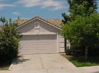 1033 Crossridge Dr, Brentwood, CA