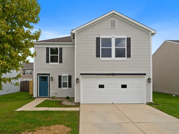 8158 S Firefly Dr, Pendleton, IN 46064