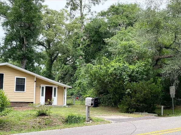 3100 Cathedral Dr, Tallahassee, FL 32310