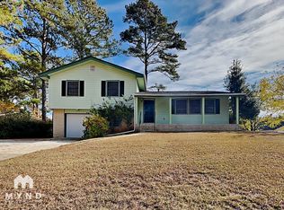 170 Chesterfield Ct, Atlanta, GA 30349