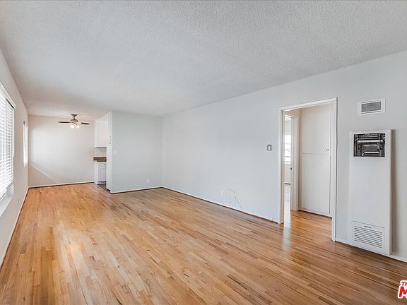 3rd image of 3745 S Centinela Ave