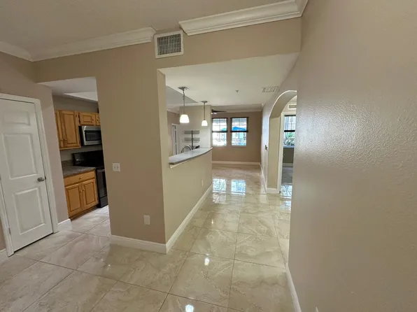 533 NE 3rd Ave, Fort Lauderdale, FL