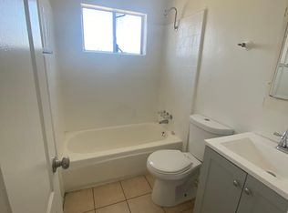 3028 Jewett Ave #1, Bakersfield, CA 93301
