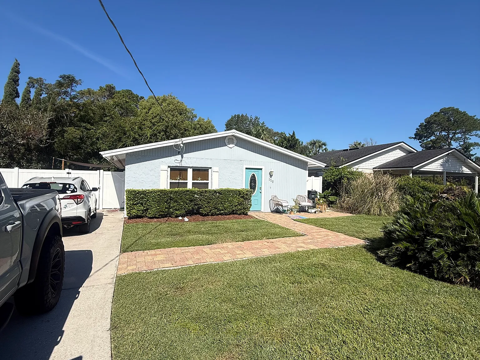 3 bed, 1337 sqft, $2,850 — Photo 2