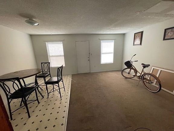 4th image of 1195 Melody Ln