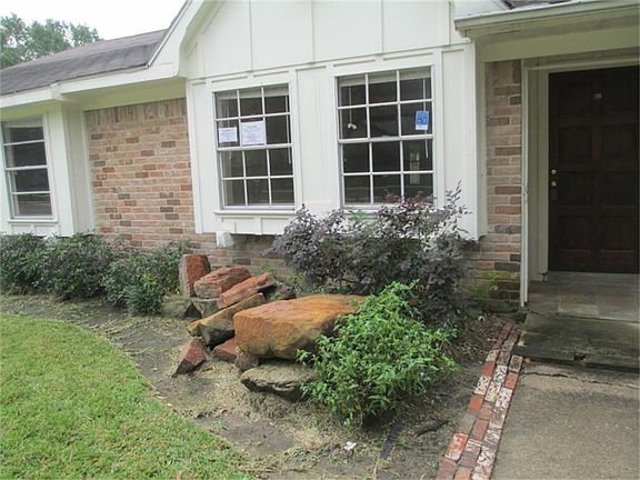 3rd image of 12043 Stroud Dr