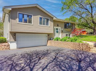 6100 Chase Ave, Downers Grove, IL 60516