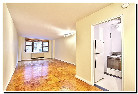 Sold by Luxor Homes & Investment Realty | media 11