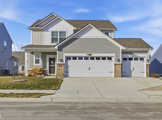1488 Pine Bark Ln, Sheridan, IN 46069