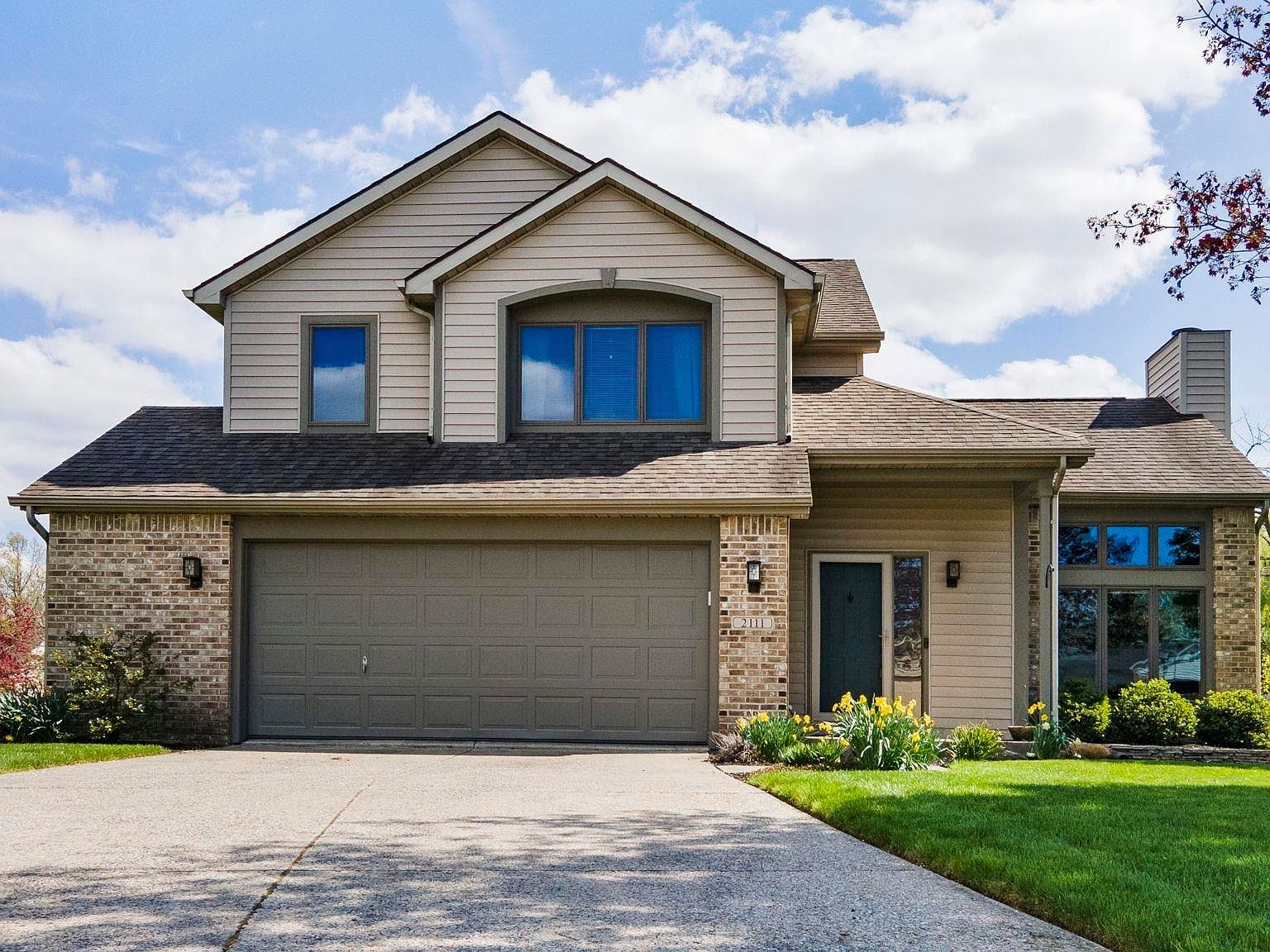 2111 Autumn Lake Pl, Fort Wayne, IN 46818 Zillow