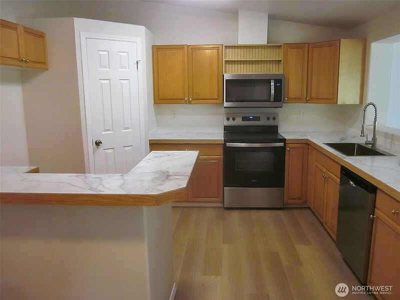 5th image of 400 Fallert Road
