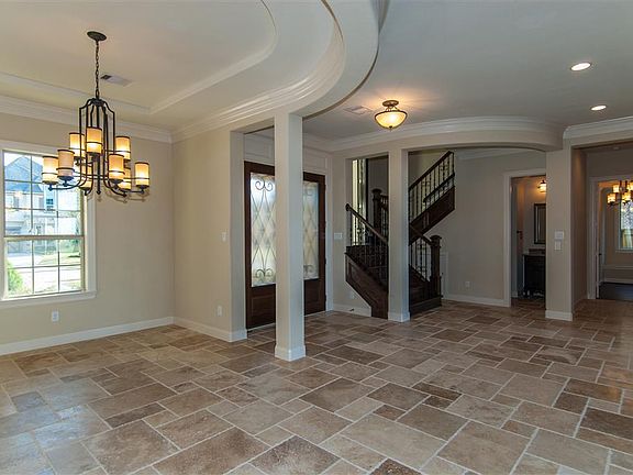 4th image of 17310 Daylamani Dr