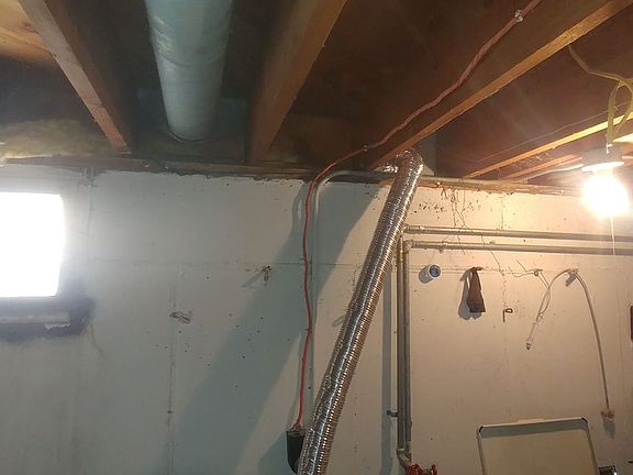 4th image of 207 W Rockwell St