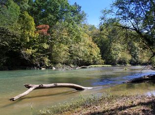 438 Buffalo River Hwy, Lobelville, TN 37097