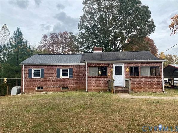 906 Evans Rd, Powhatan, VA 23139