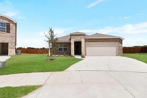 3rd image of 700 Forestdale Ct
