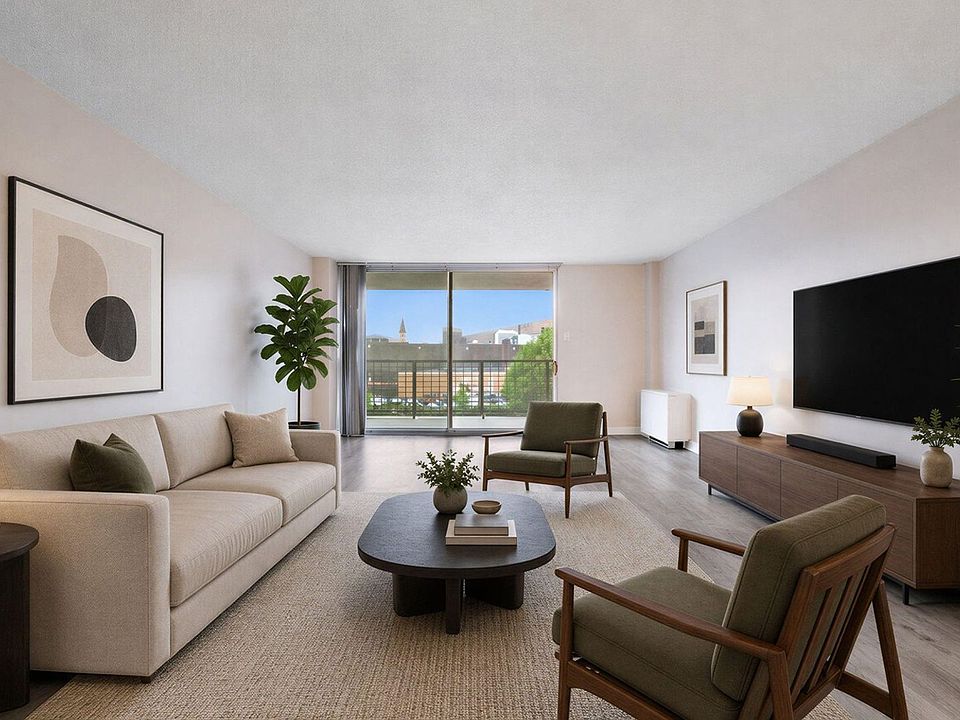 1st image of 2225 Buchtel Blvd APT 312