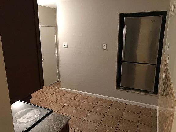 3rd image of 4400 Eminence Ave