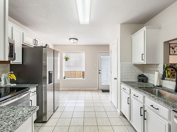 3rd image of 1425 Turtle Cove Dr